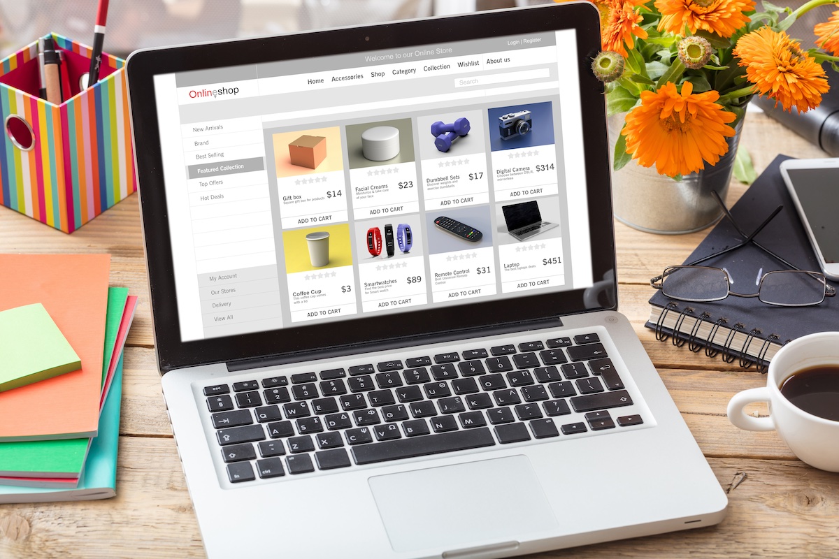 Online Shop Webseite auf dem Laptop